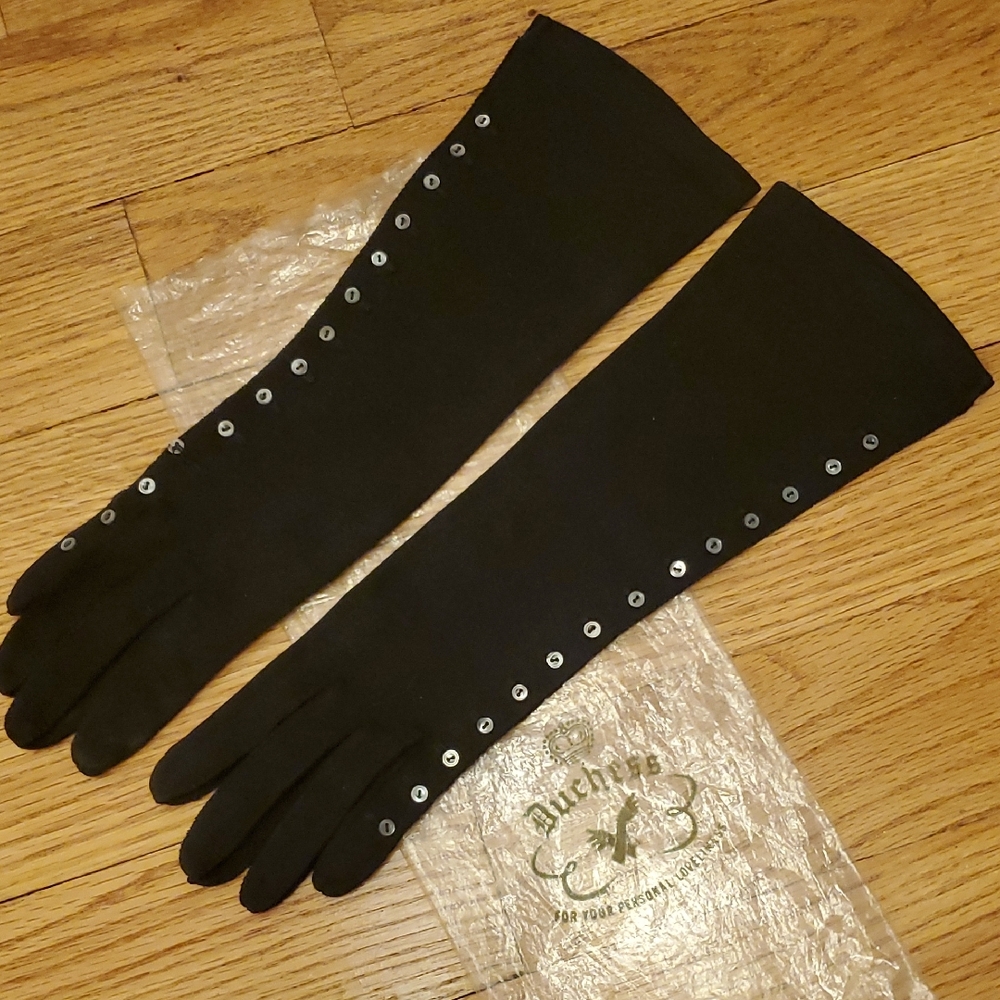 Vintage Duchess Long Black Gloves